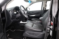 Nissan Navara NP300 2.3 dCi Tekna Double Cab 4x4