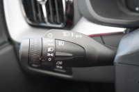 Volvo XC 60 XC60 2.0 M-Hybrid Momentum Pro AWD