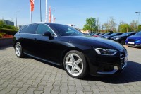 Audi A4 Quattro 40 TDI quattro S-Tronic S-Line