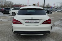 Mercedes-Benz CLA 200 AMG Line