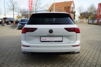 VW Golf VIII Variant R-Line eTSI