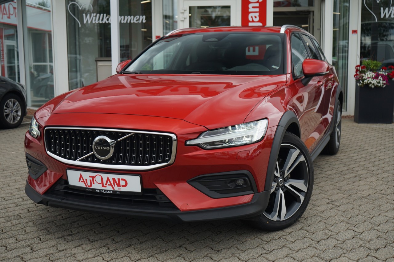 Volvo V60 Cross Country Geartronic AWD Plus