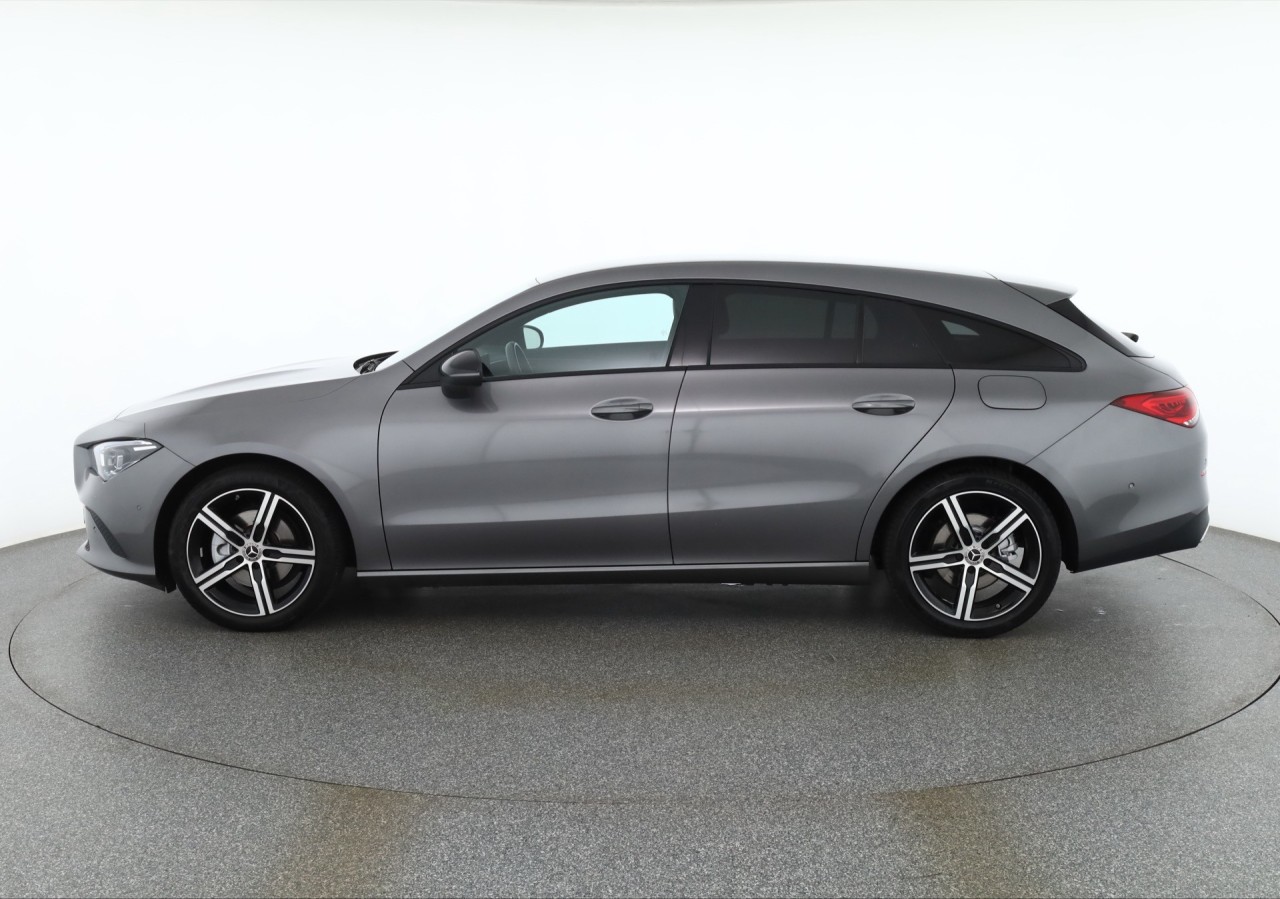 Mercedes-Benz CLA 200 SB Progressive