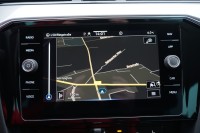 VW Passat Variant 1.5 TSI DSG R-Line