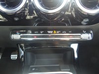 Mercedes-Benz CLA 180 SB AMG Line