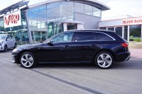Audi A4 Quattro Avant 40 2.0 TDI quattro S line