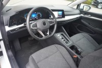 VW Golf VIII Variant eTSI DSG