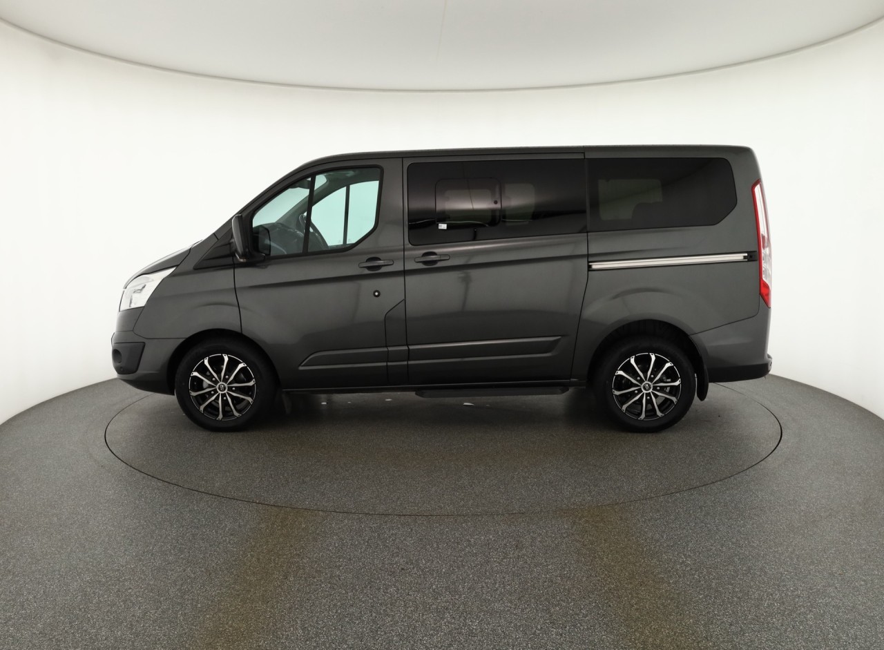 Ford Tourneo Custom 2.0 TDCi Aut.