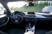 BMW 320 320d Touring Advantage Aut.