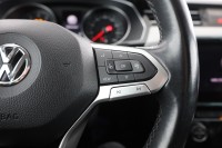 VW Passat Variant 1.5 TSI DSG Business