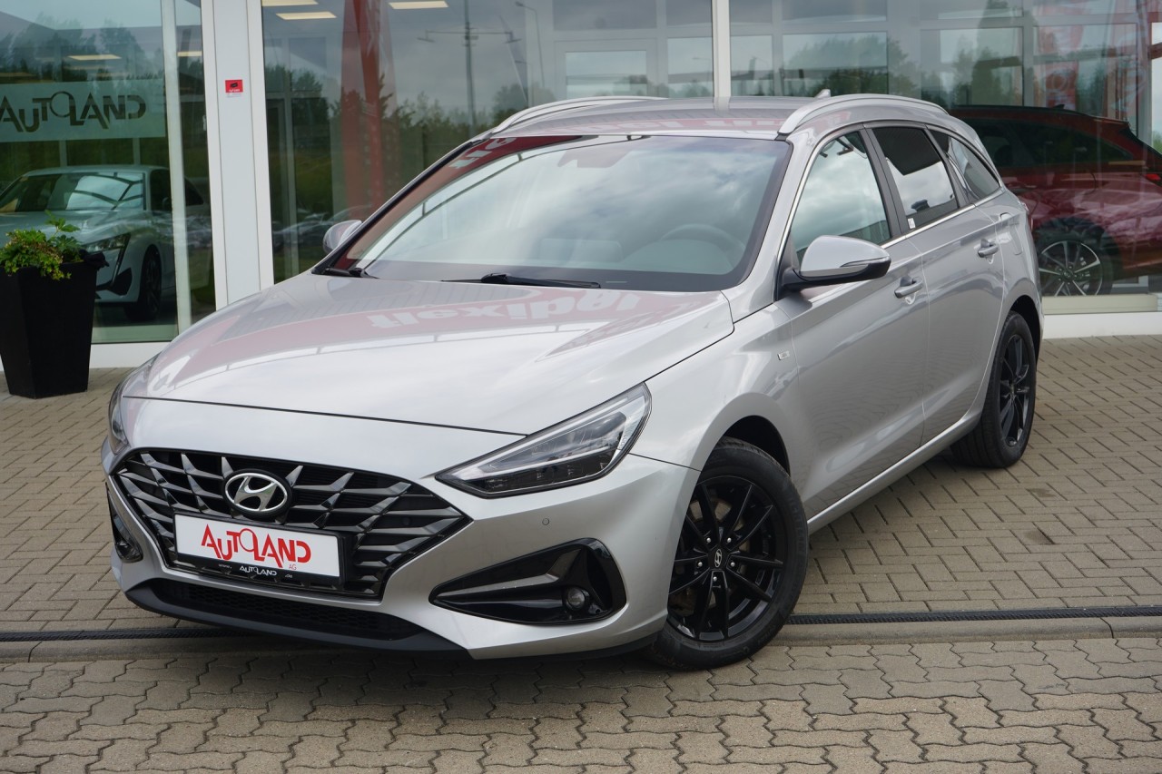 Hyundai i30 cw 1.5T-GDi mHev AT