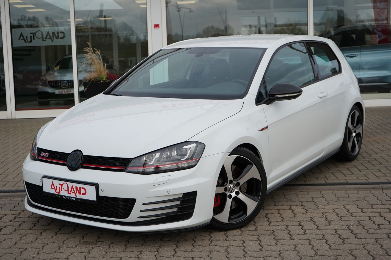 VW Golf VII 2.0 GTI