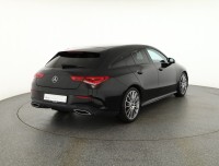 Mercedes-Benz CLA 200 Shooting Brake AMG Line