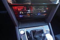 VW Passat Variant 2.0 TDI R-Line Matrix