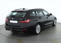 BMW 320 e Touring Advantage