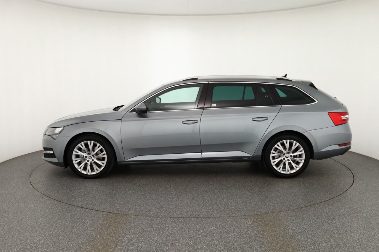 Skoda Superb Combi 1.5 TSI DSG