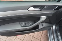 VW Passat Variant 2.0 R-Line