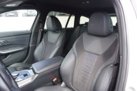 BMW 330 e M-Sport Touring PHEV