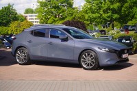 Mazda 3 2.0 M-Hybrid Selection