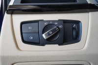 BMW 330 i xDrive Advantage