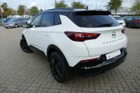 Opel Grandland X 1.2 EAT8