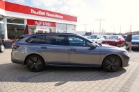 VW Passat Variant R-Line BlackStyle 2.0 TSI 4M DSG