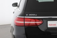 Mercedes-Benz E 300 E300 e T AMG Line