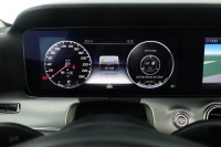 Mercedes-Benz E 220 220d T AMG Line
