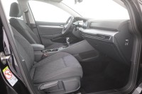 VW Golf VIII Variant 1.0 TSI Life