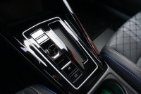VW Golf VIII Variant 1.5 eTSI R-Line DSG