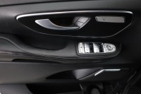 Mercedes-Benz V-Klasse V300d lang AMG Line 4Matic