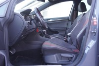 VW Golf 2.0 TSI GTI TCR