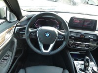 BMW 530 530e xDrive Luxury Line