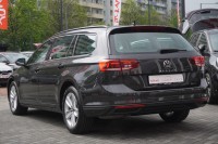 VW Passat Variant 4Motion 2.0 TDI DSG Business