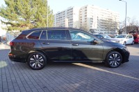 VW Golf VIII Variant 1.5 TSI Goal