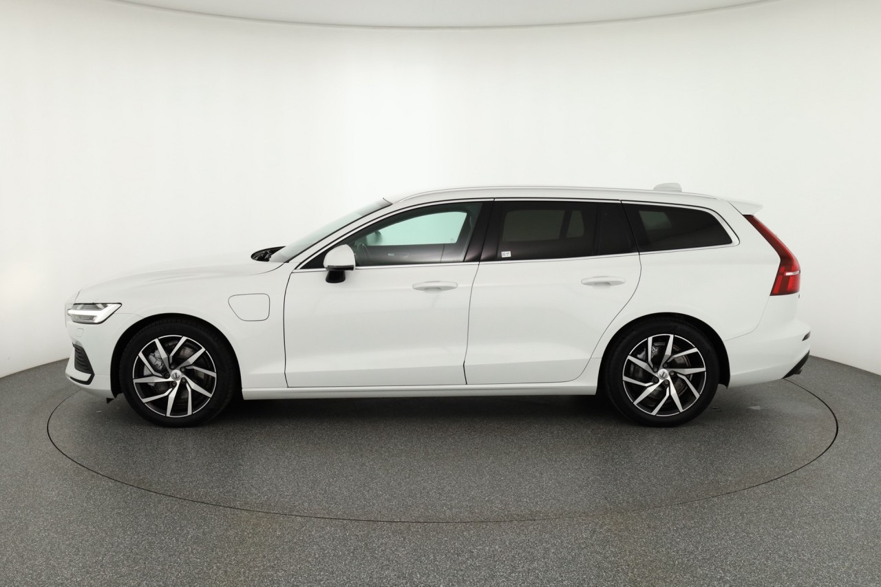 Volvo V60 V 60 T6 Plug-In-Hybrid Momentum Pro AWD