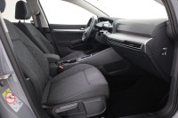 VW Golf VIII Variant 2.0 TDI DSG