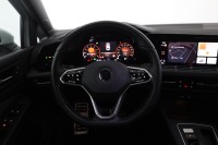 VW Golf VIII Variant 1.5 eTSI R-Line