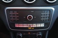 Mercedes-Benz CLA 180 Shooting Brake AMG Line