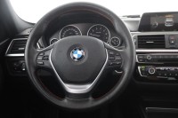 BMW 318 i Touring Sport Line