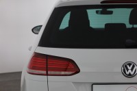 VW Golf VII Variant 1.5 TSI DSG Highline