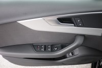 Audi A4 Avant 35 TFSI S-line