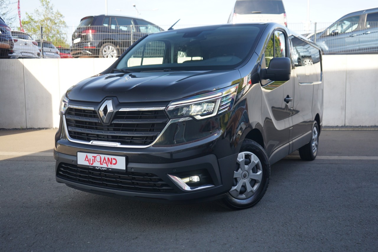 Renault Trafic 2.0 dCi L1H1 DoKa