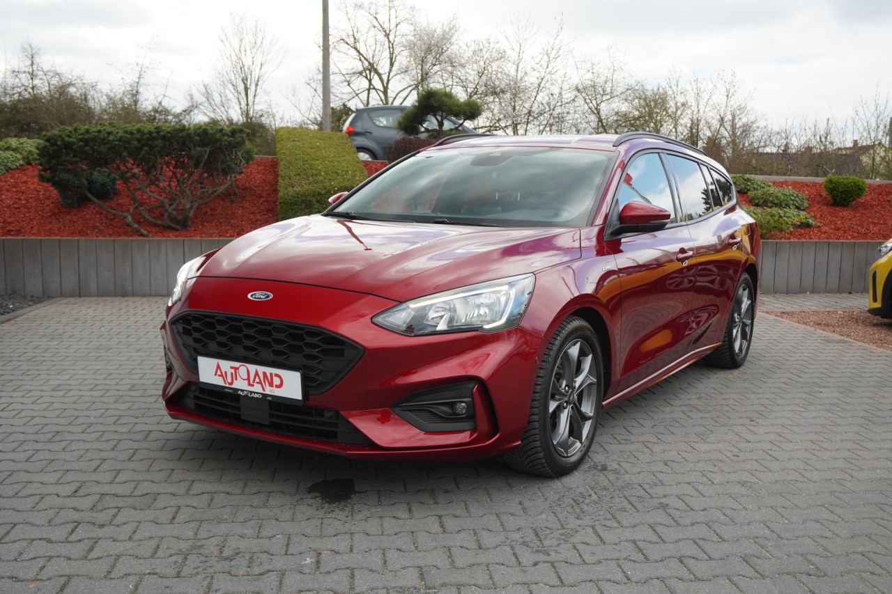 Ford Focus Turnier 1.0 EcoBoost ST-Line