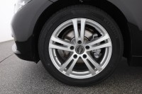 BMW 320 i Touring Advantage
