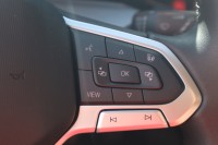 VW Golf VIII Variant 1.5 eTSI DSG Life