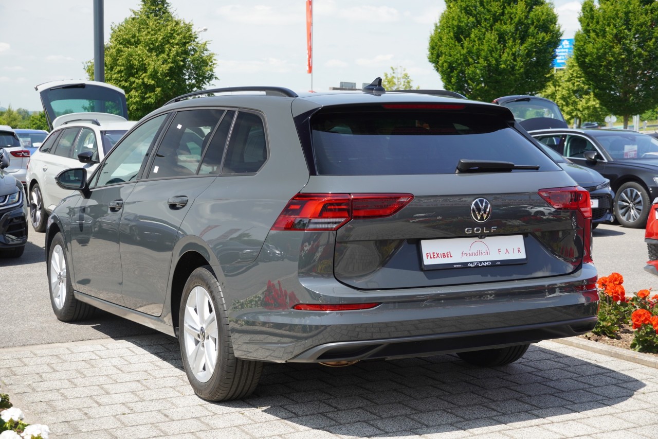 VW Golf VIII Variant 2.0 TDI
