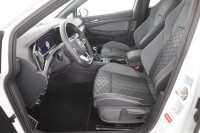 VW Golf VIII 1.5 TSI R-Line
