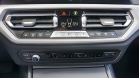 BMW 330 e Advantage