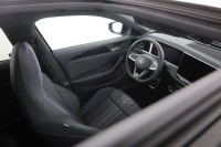 VW Passat Variant R-Line 2.0 TSI DSG